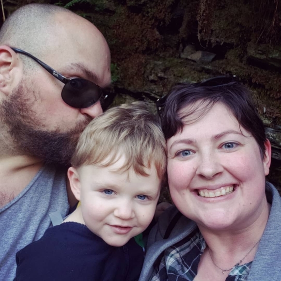 Meet your Posher, Anna - Picture 1 of 1